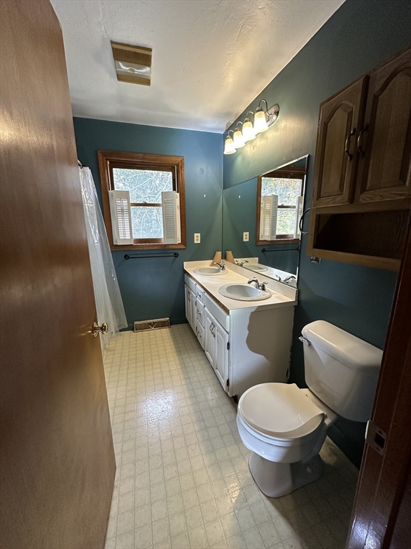 447 Stafford Rd # C4