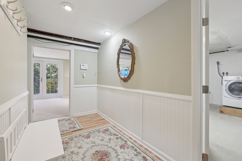 39 Woodbury Rd, Southborough