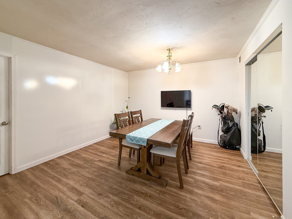 10 Shadowbrook Ln # 24