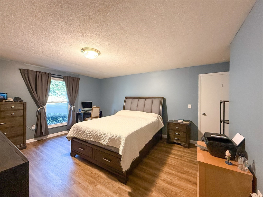 10 Shadowbrook Ln # 24