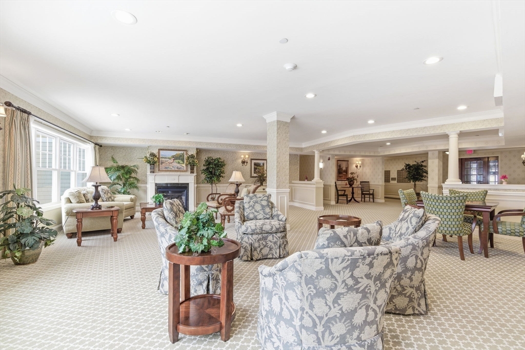 490 Main St. # 109