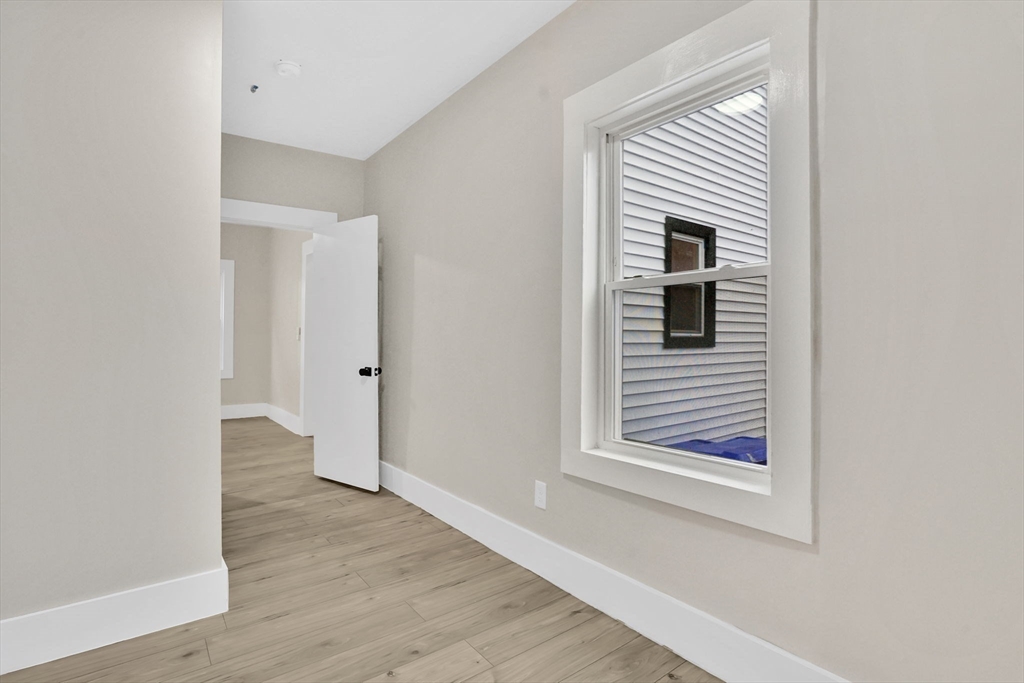 14 Adams St