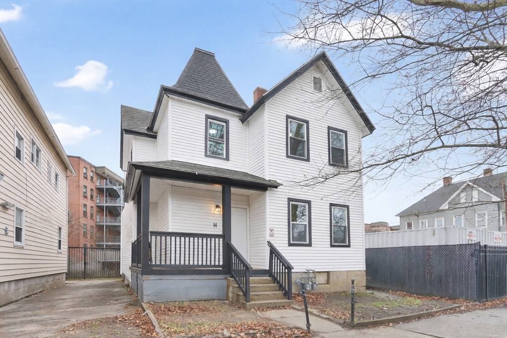 14 Adams St