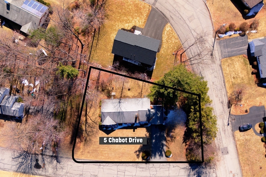 5 Chabot Drive