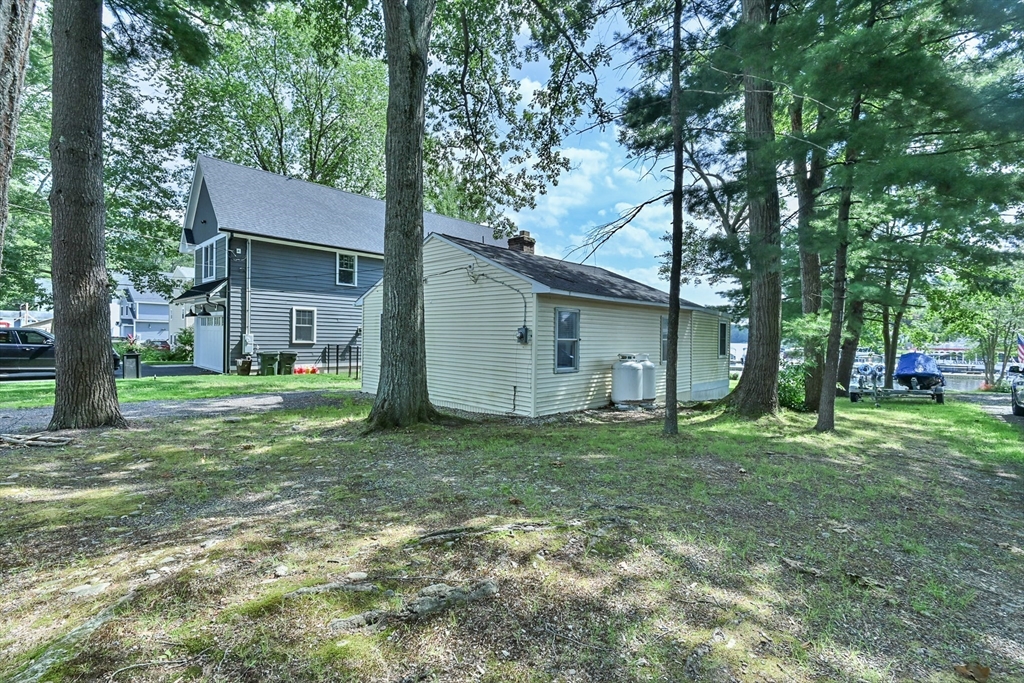 23 Lakeview Rd.