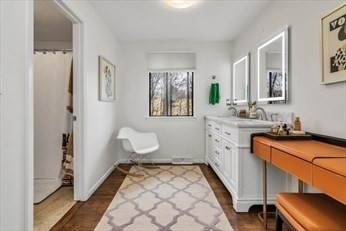 34 Parker Rd