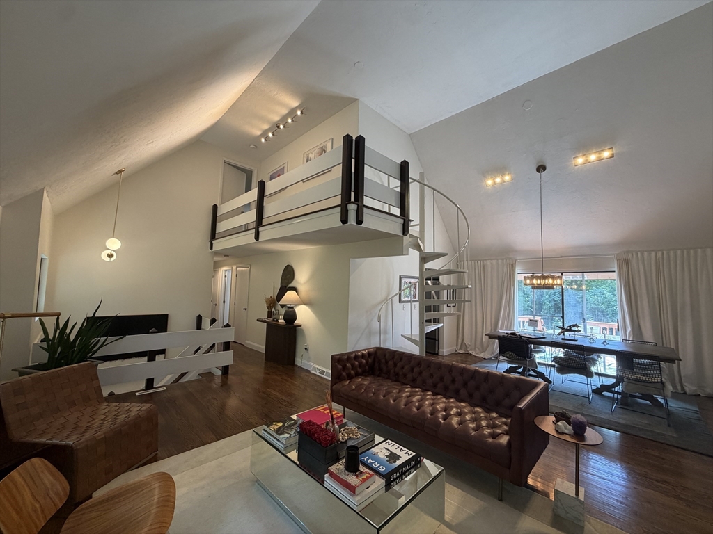 34 Parker Rd