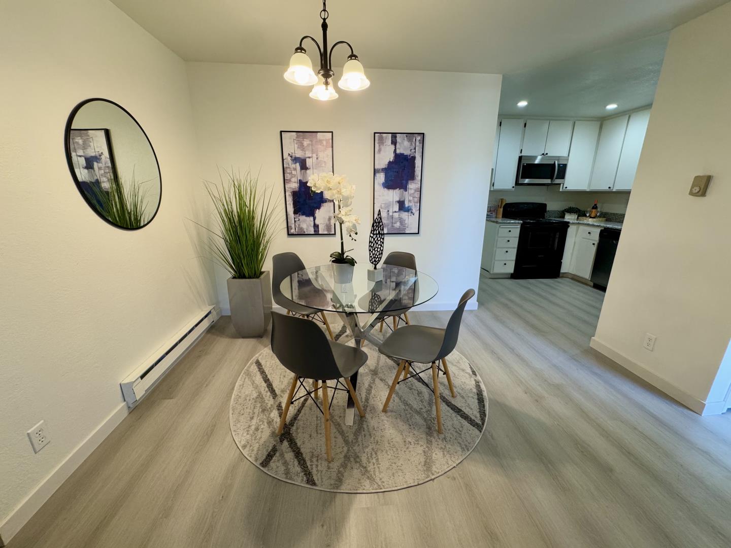 1055 North Capitol Avenue 165