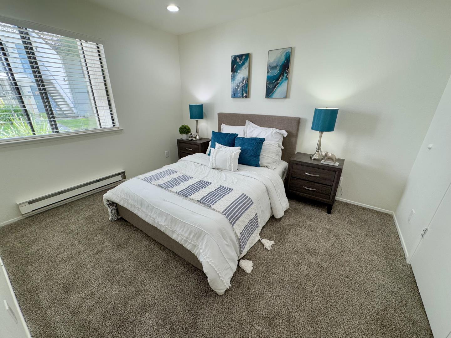 1055 North Capitol Avenue 165