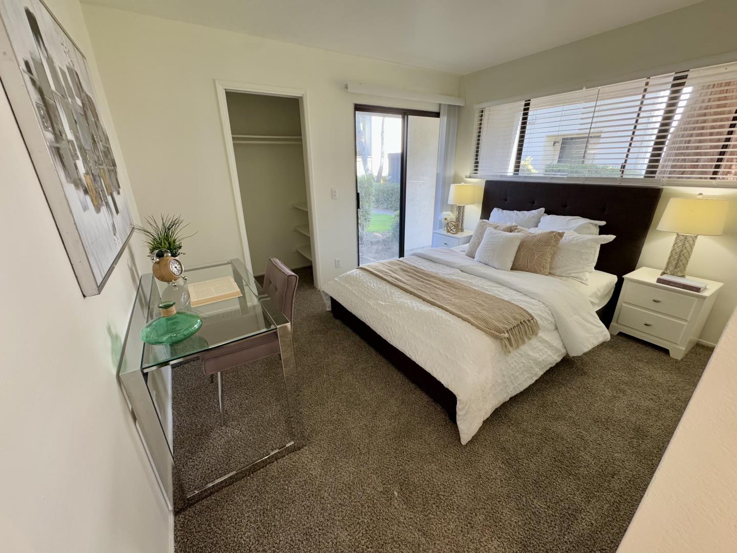 1055 North Capitol Avenue 165