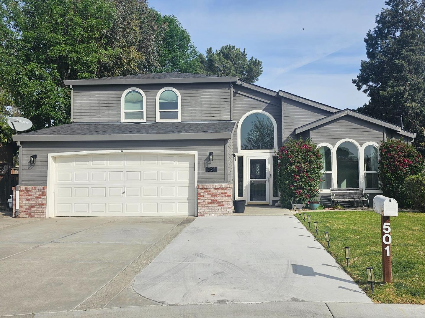 501 Bobbys Lane