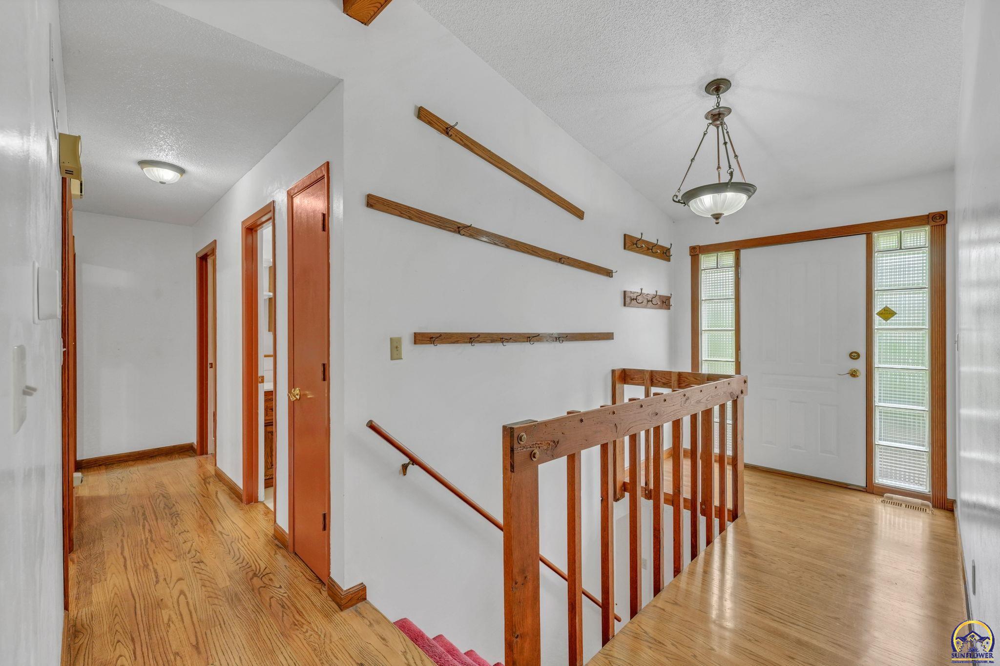 1325 SE 43rd St