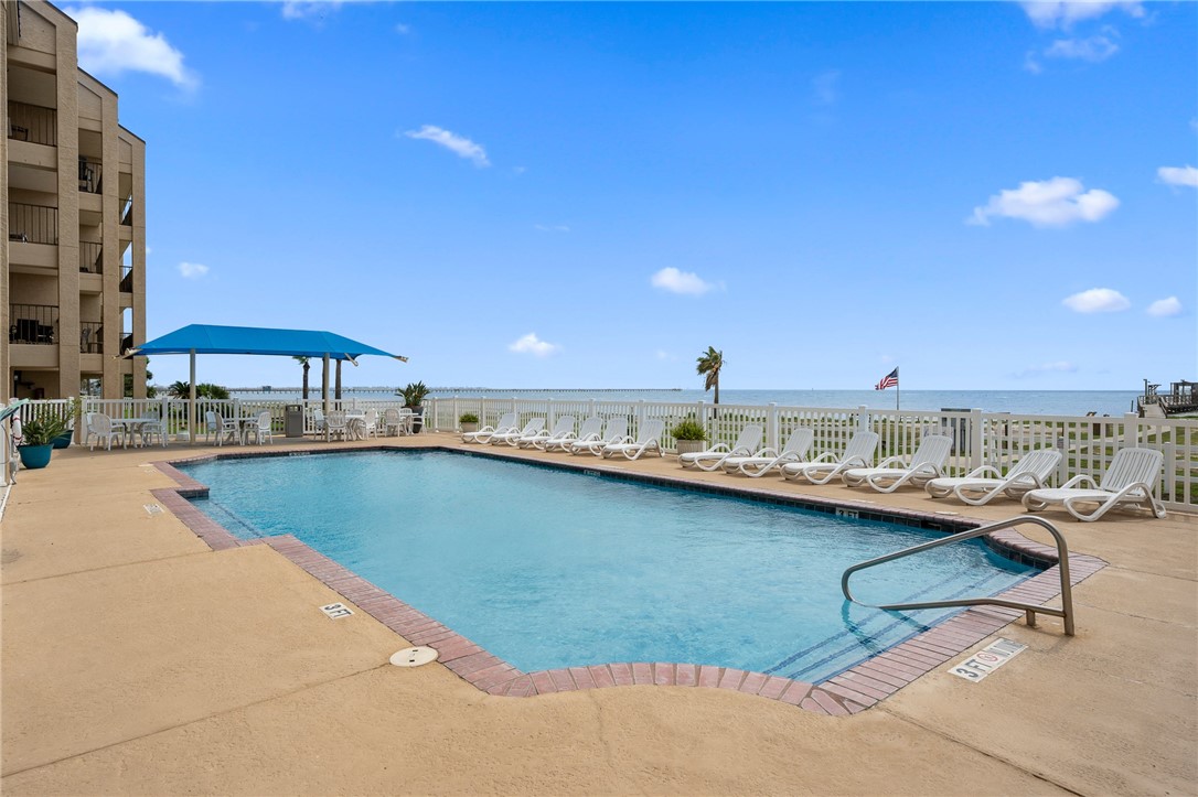 1021 Water St 214