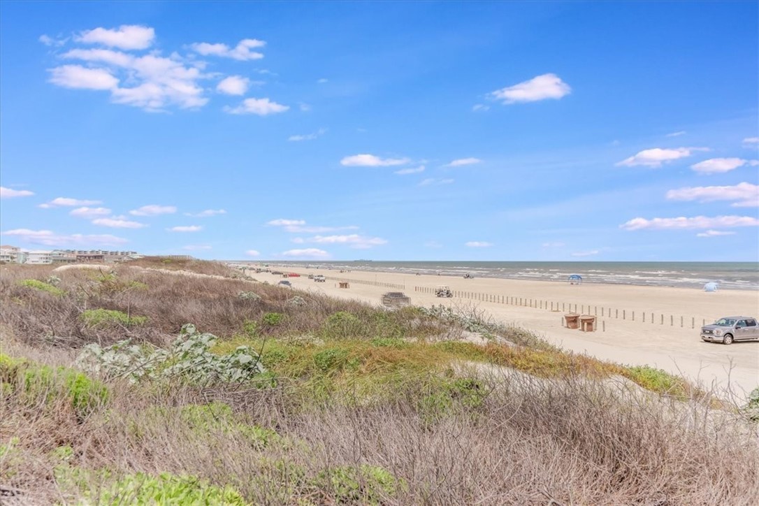 835 Ocean Side