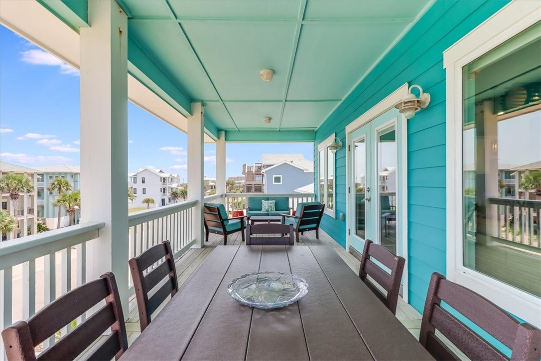 835 Ocean Side