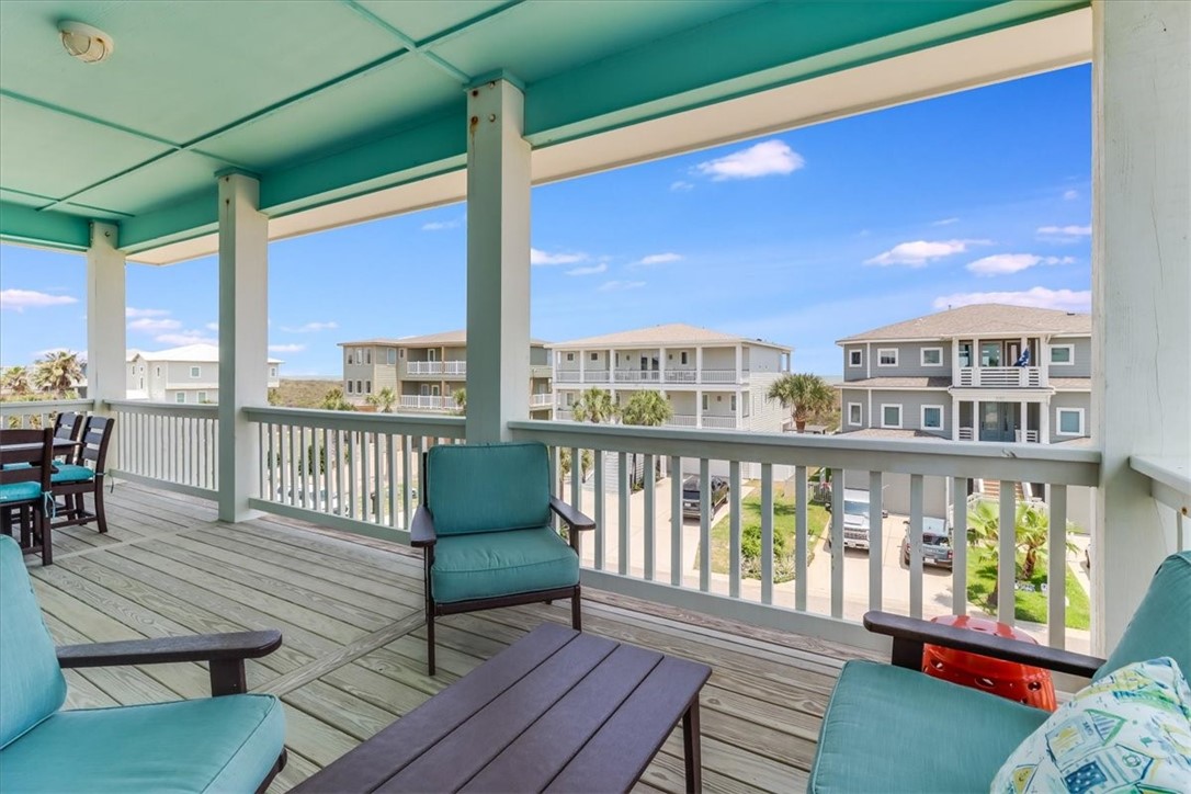 835 Ocean Side