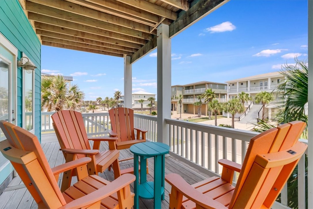 835 Ocean Side