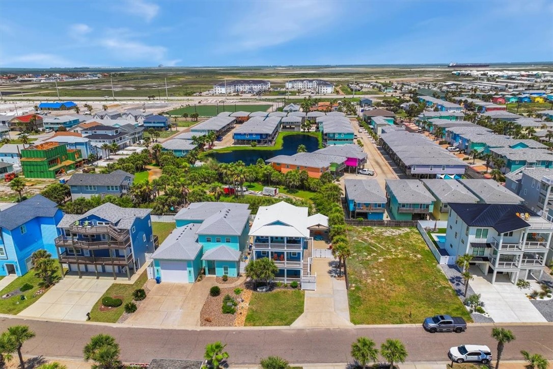 835 Ocean Side