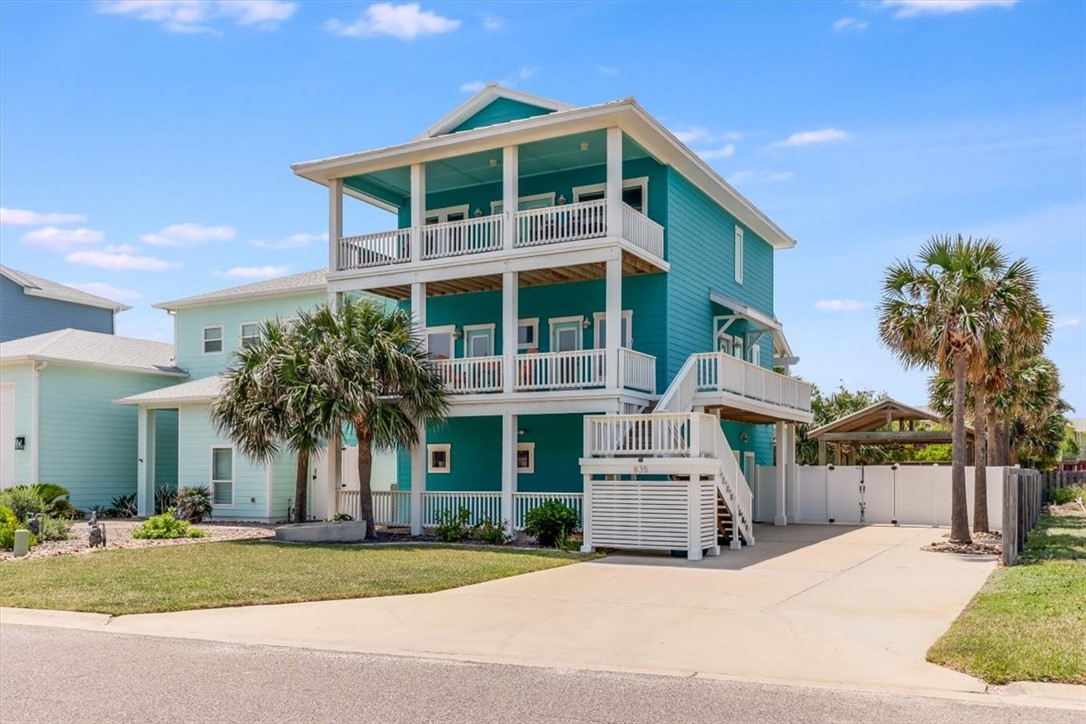 835 Ocean Side