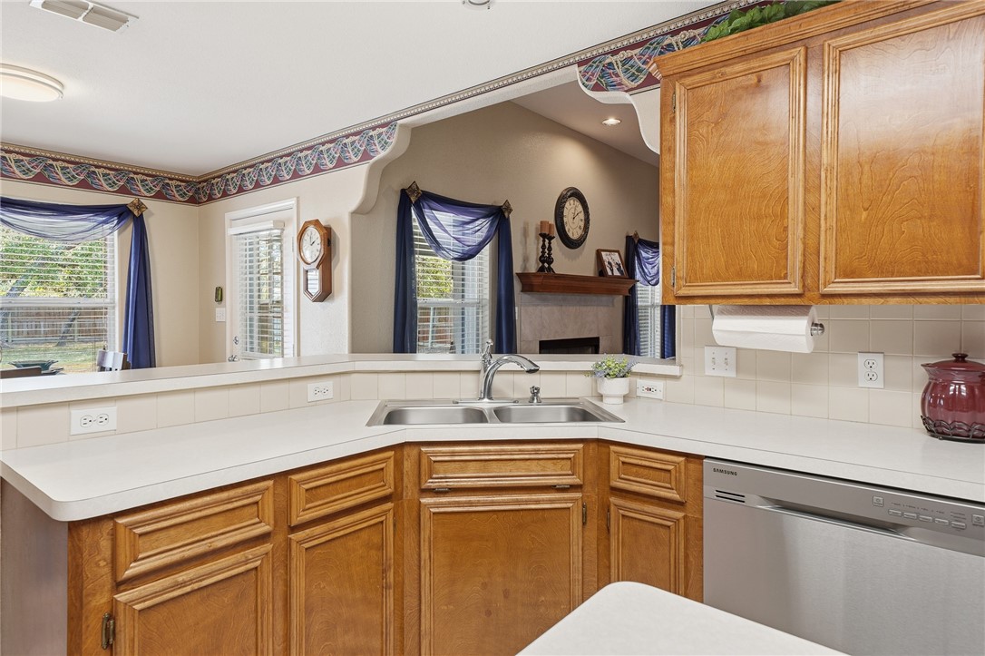 3468 Wayne Cir