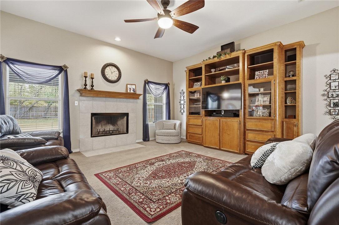 3468 Wayne Cir