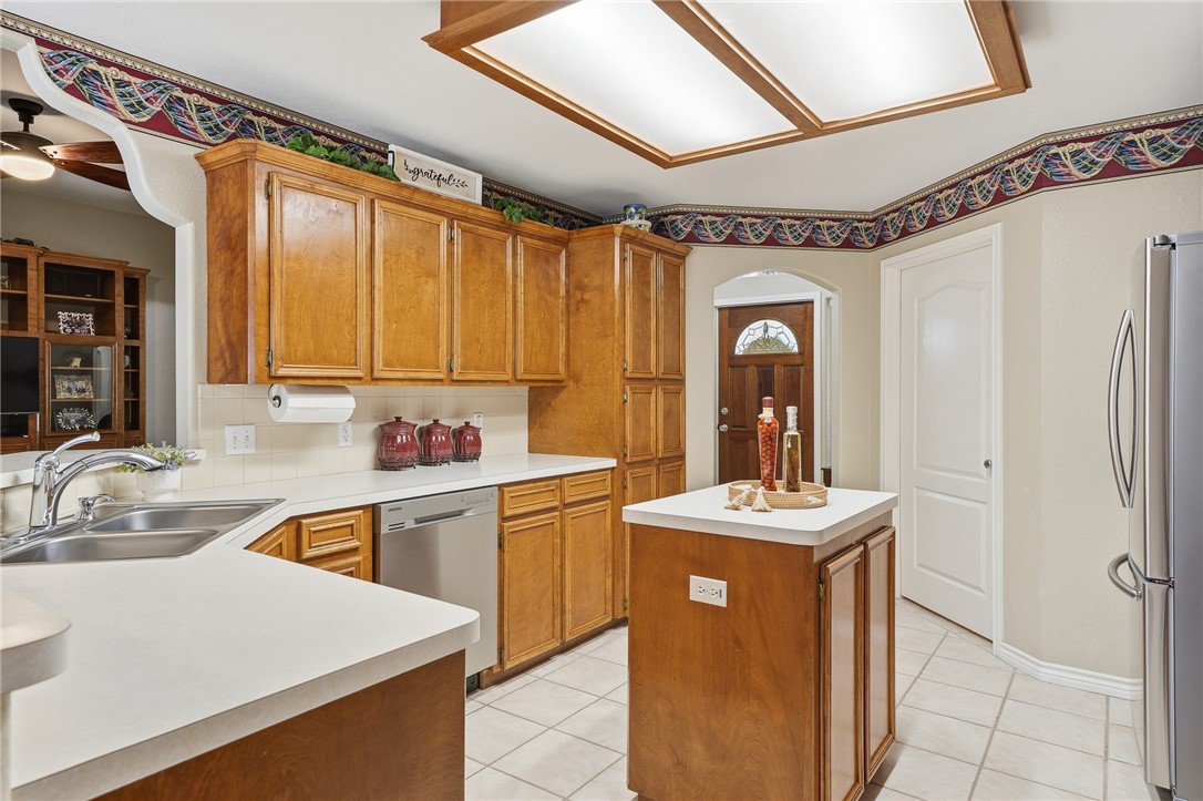 3468 Wayne Cir