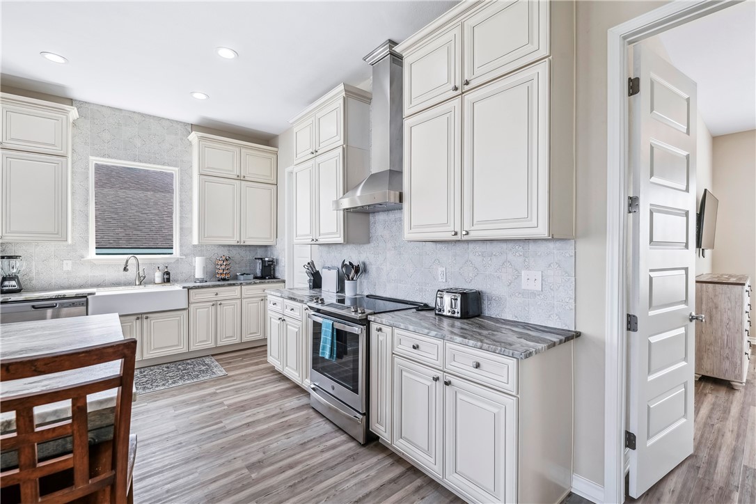 125 Lakeview