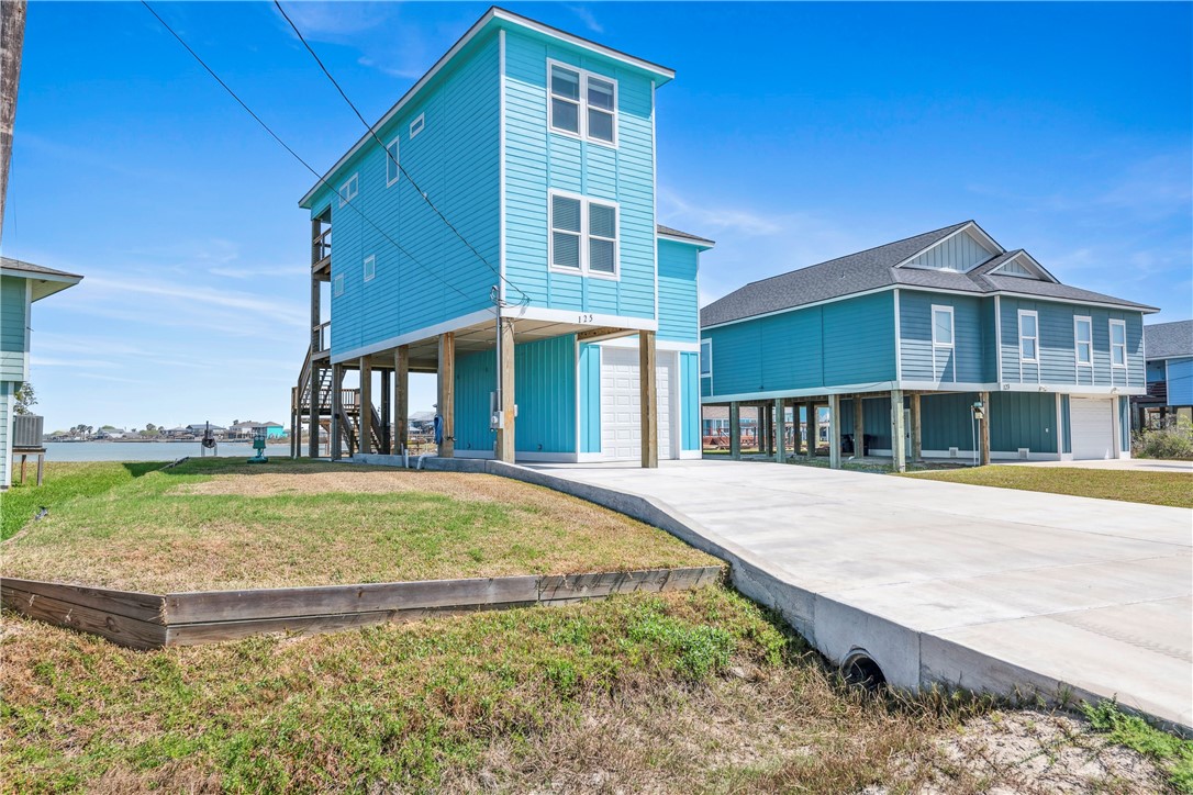 125 Lakeview