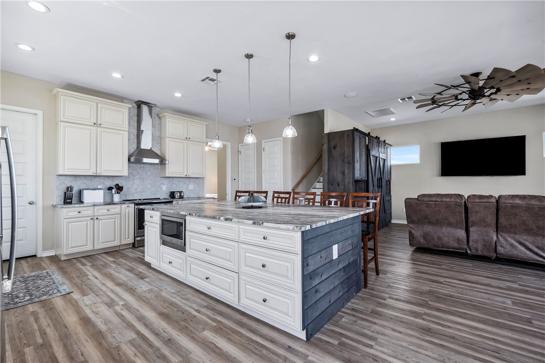 125 Lakeview