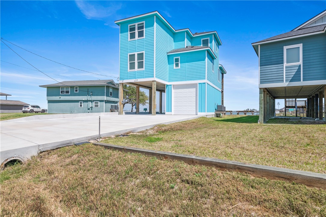 125 Lakeview