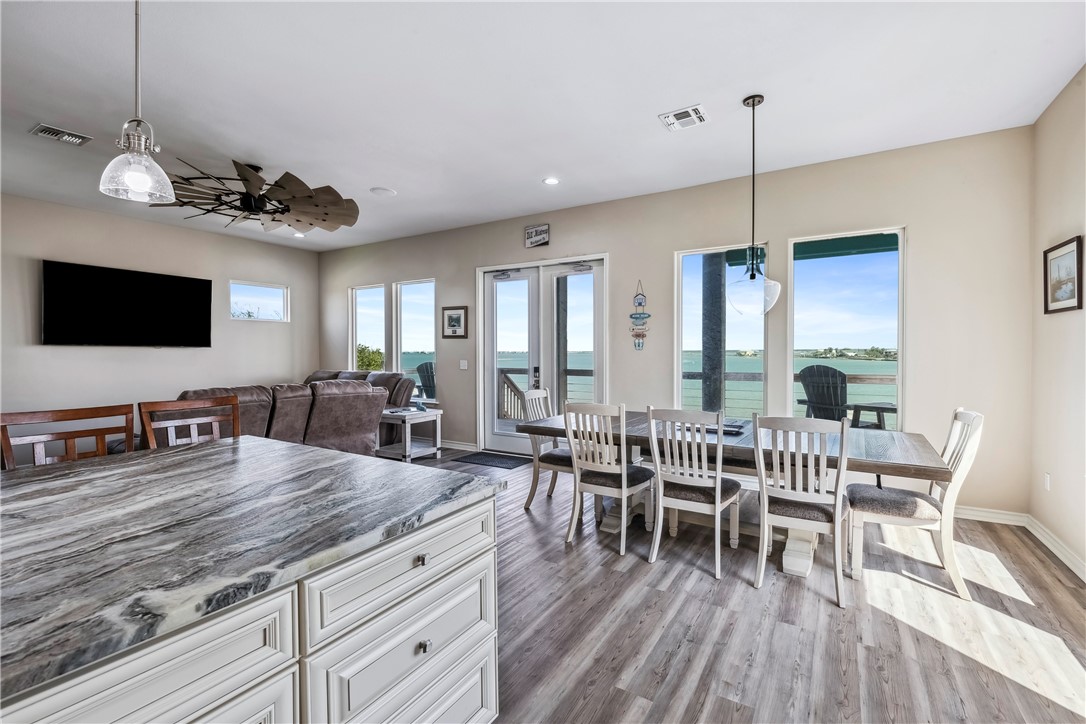 125 Lakeview