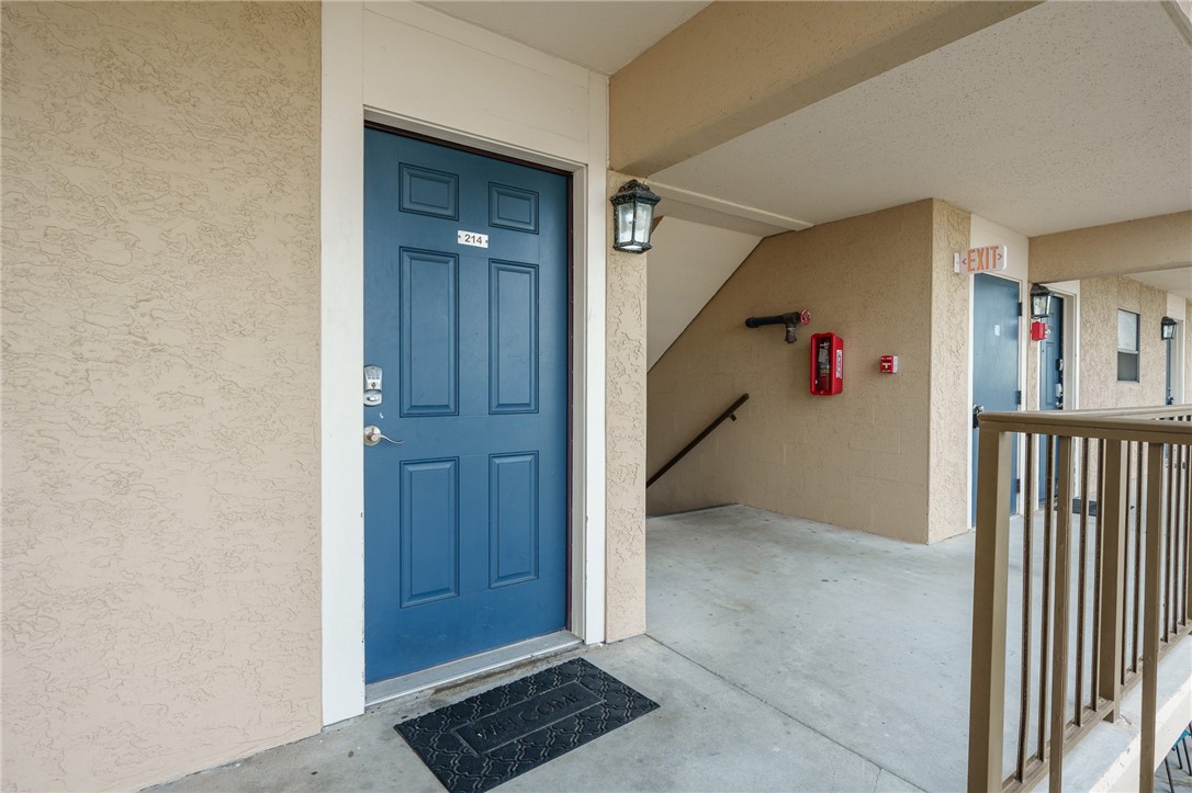 1021 S Water St 214