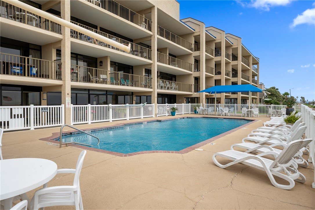 1021 S Water St 214