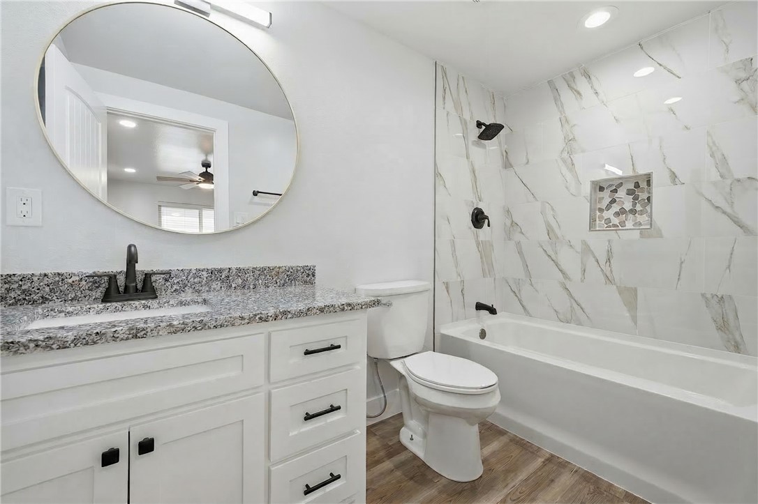 140 Port Saint Claire