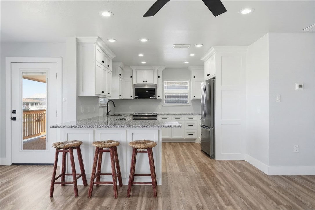 140 Port Saint Claire