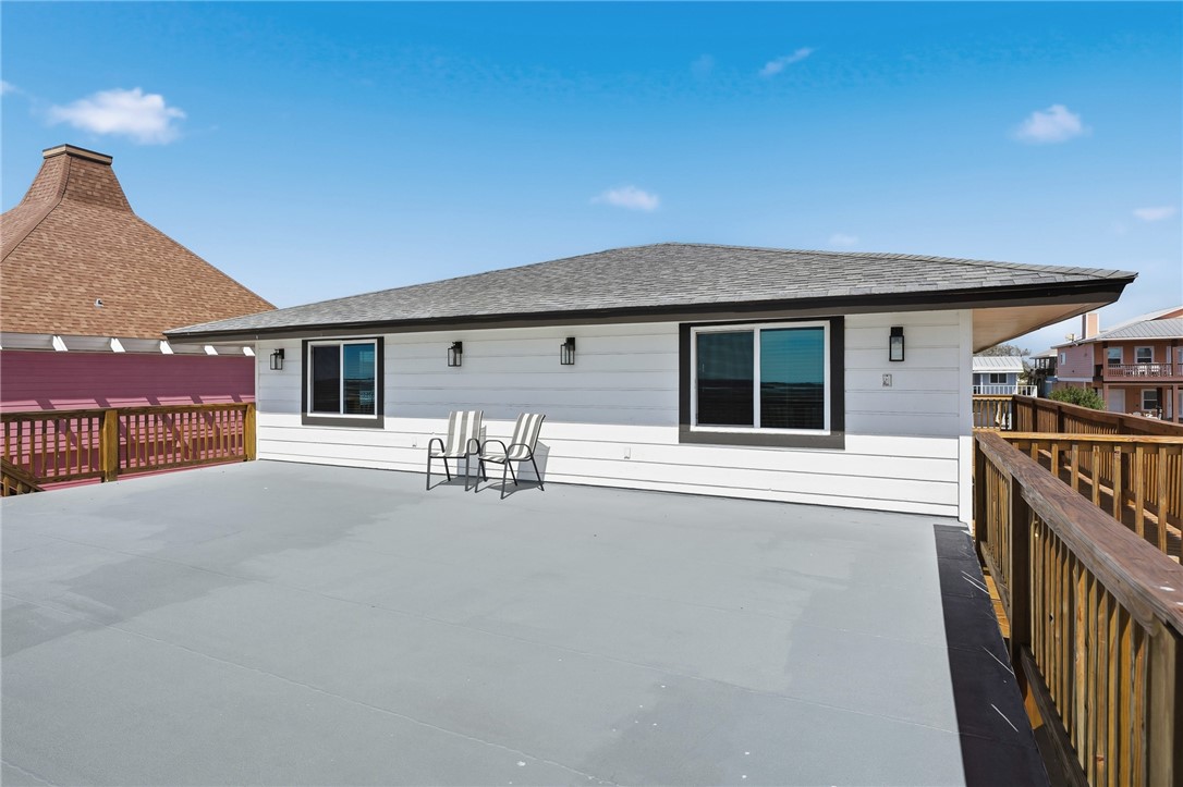 140 Port Saint Claire