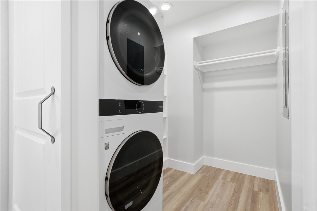 140 Port Saint Claire