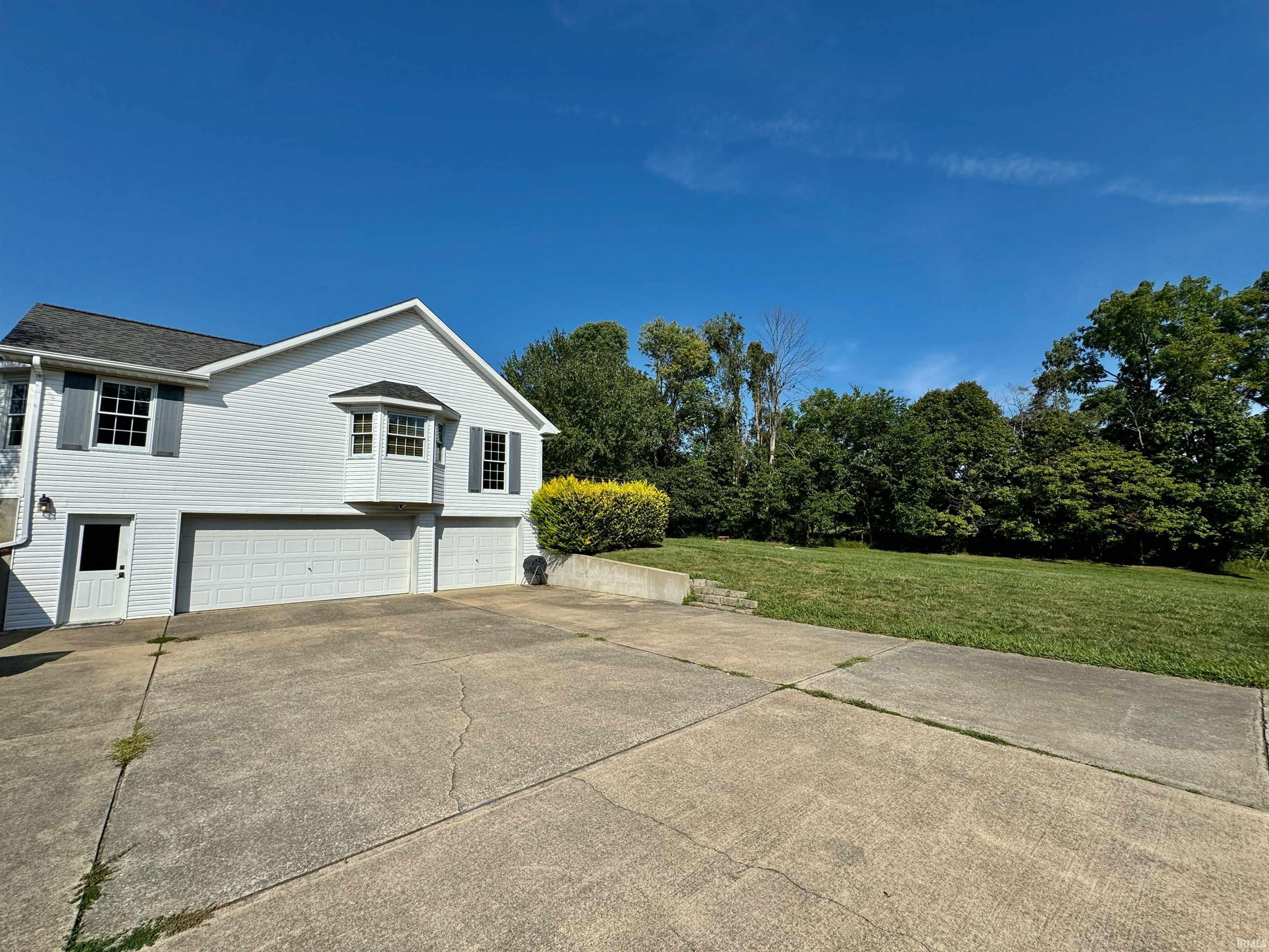 4904 E Inverness Woods Road