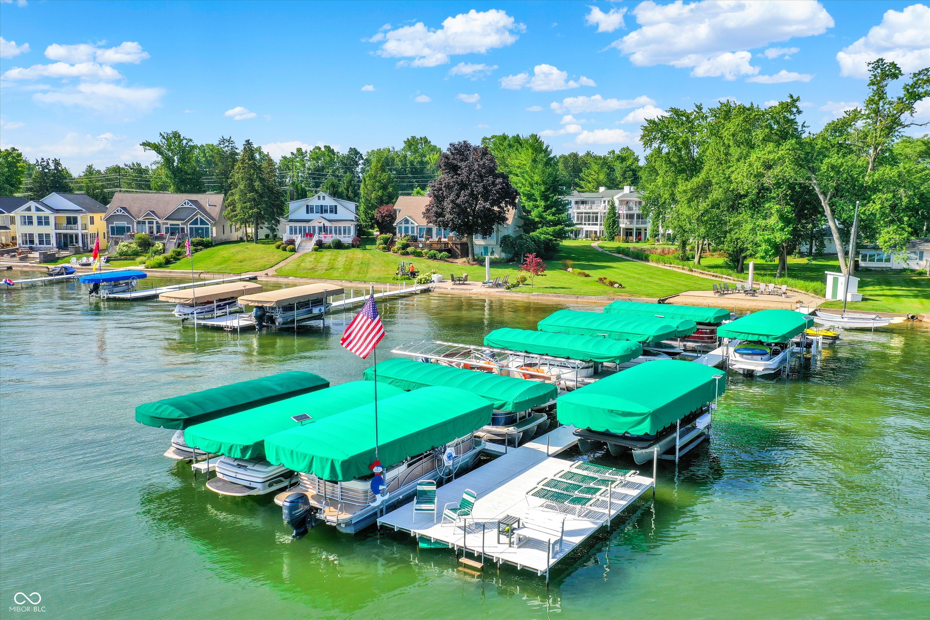 11520 N Lake View Trace Unit: 9