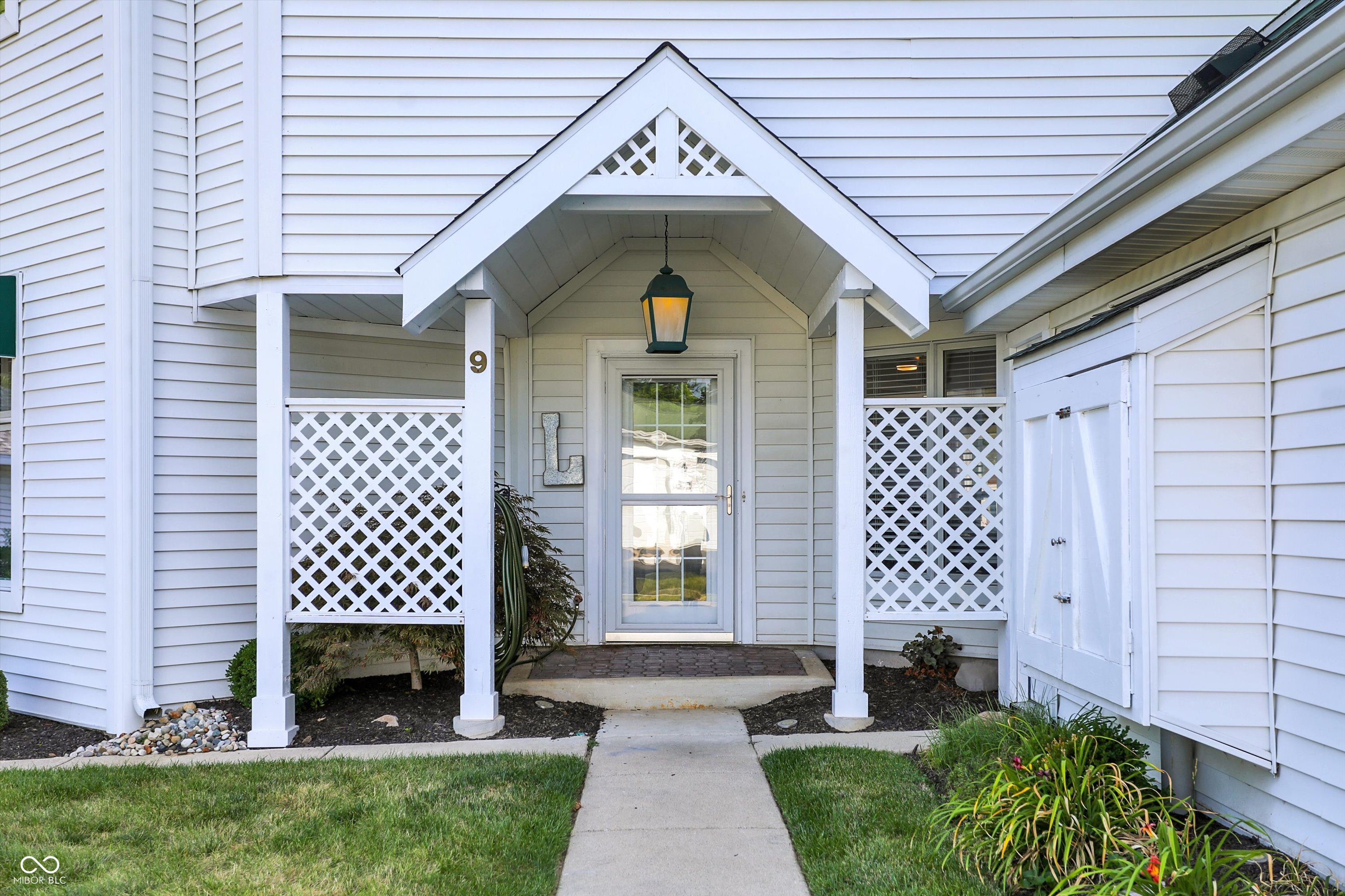 11520 N Lake View Trace Unit: 9