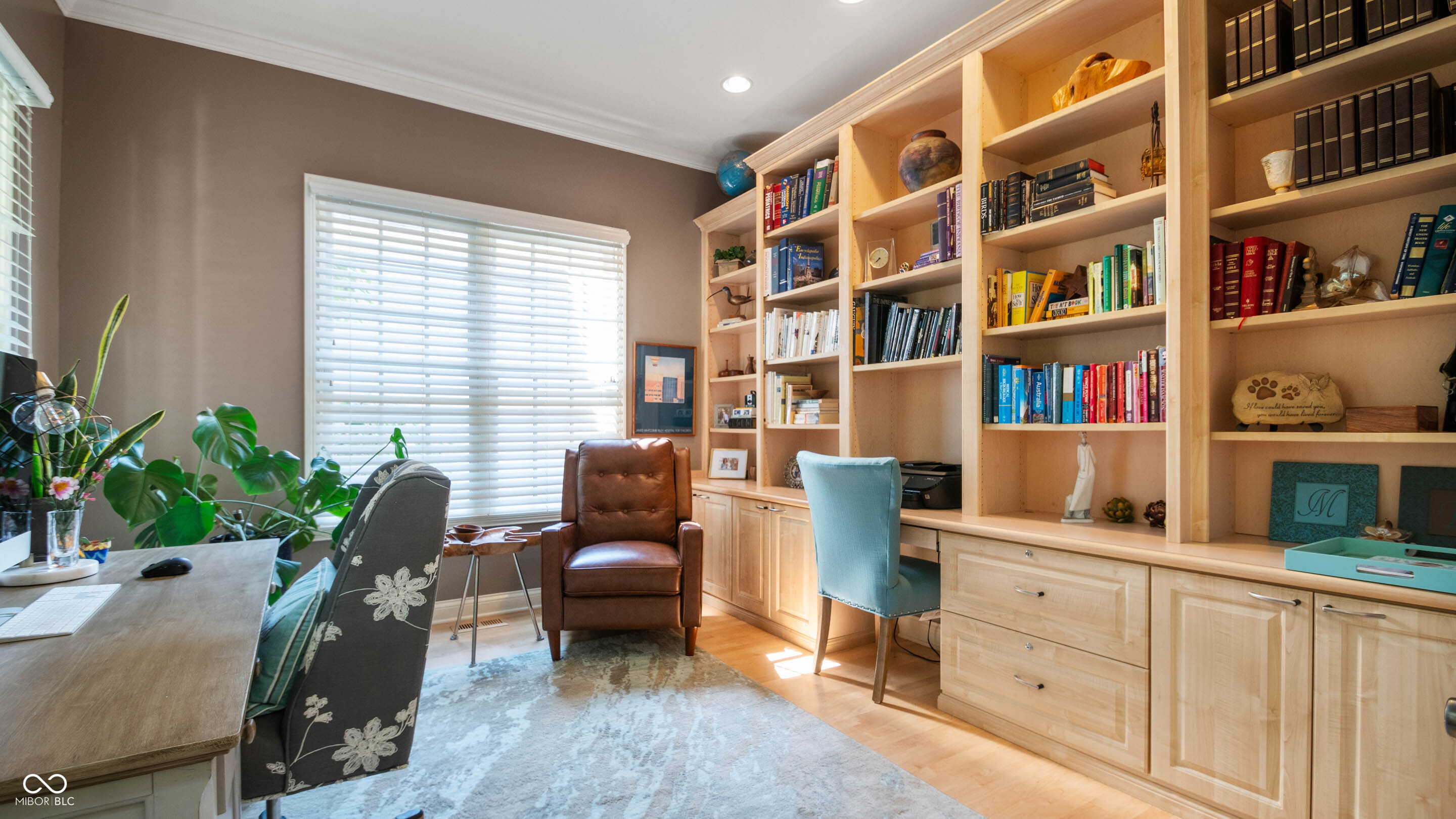 2016 Rhettsbury Street