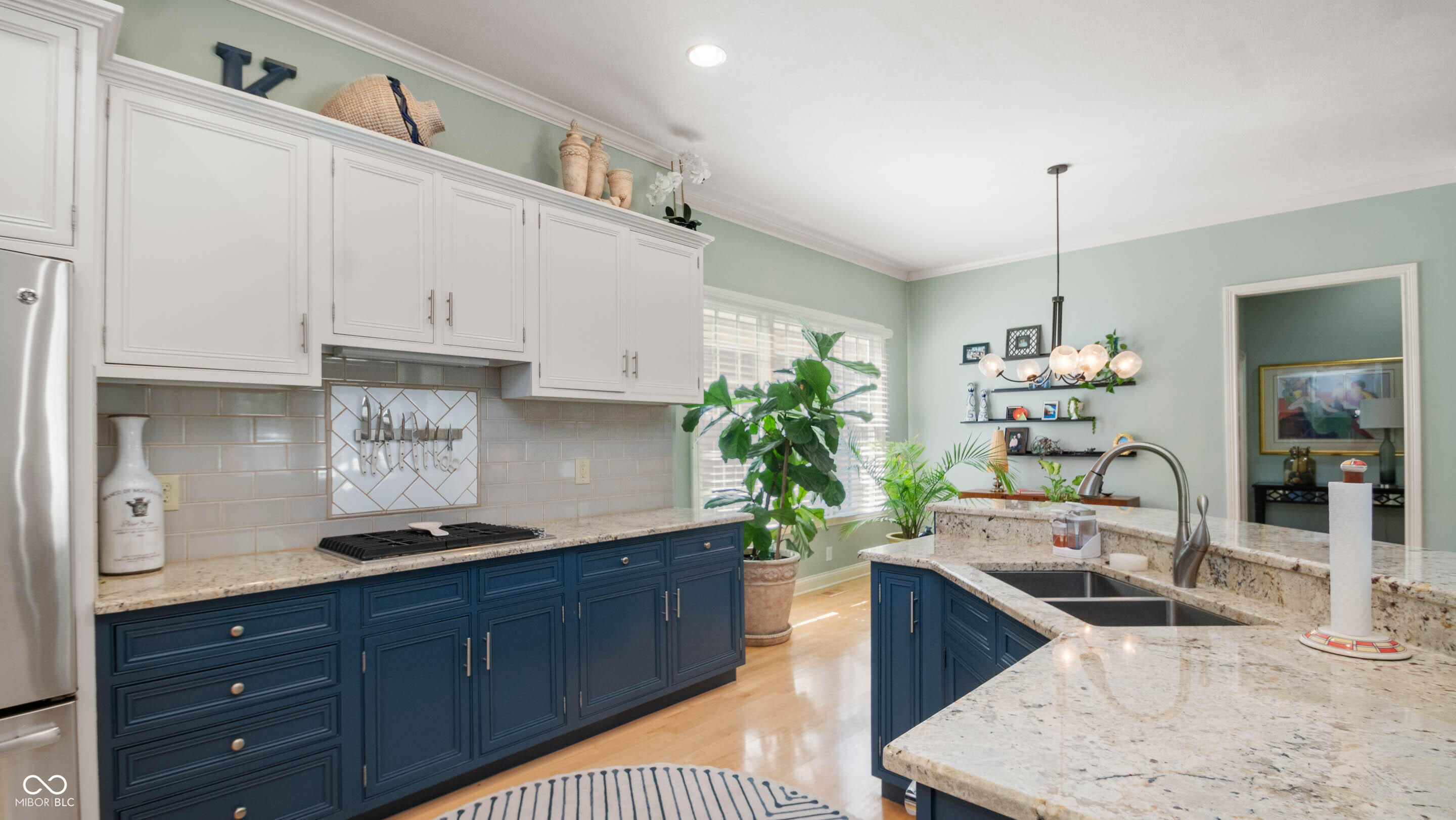 2016 Rhettsbury Street