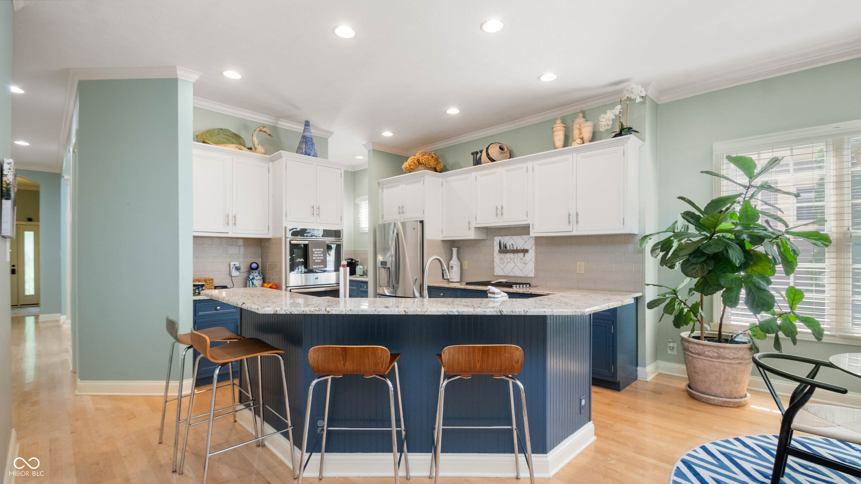 2016 Rhettsbury Street