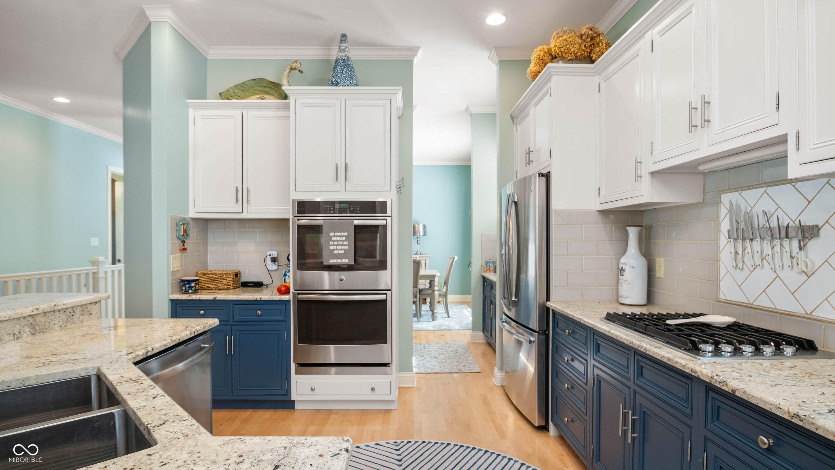 2016 Rhettsbury Street