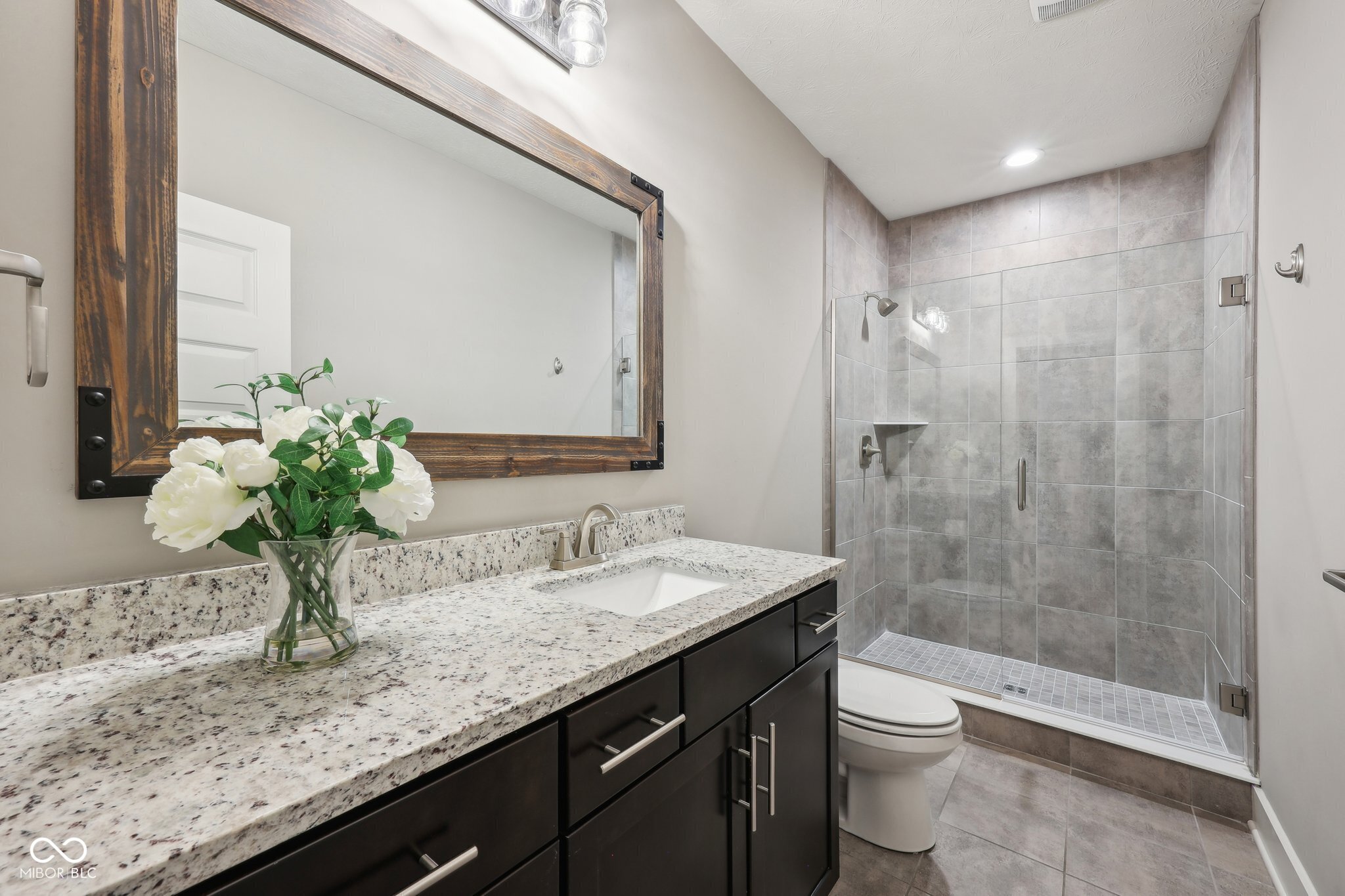 3316 Shelborne Woods Parkway