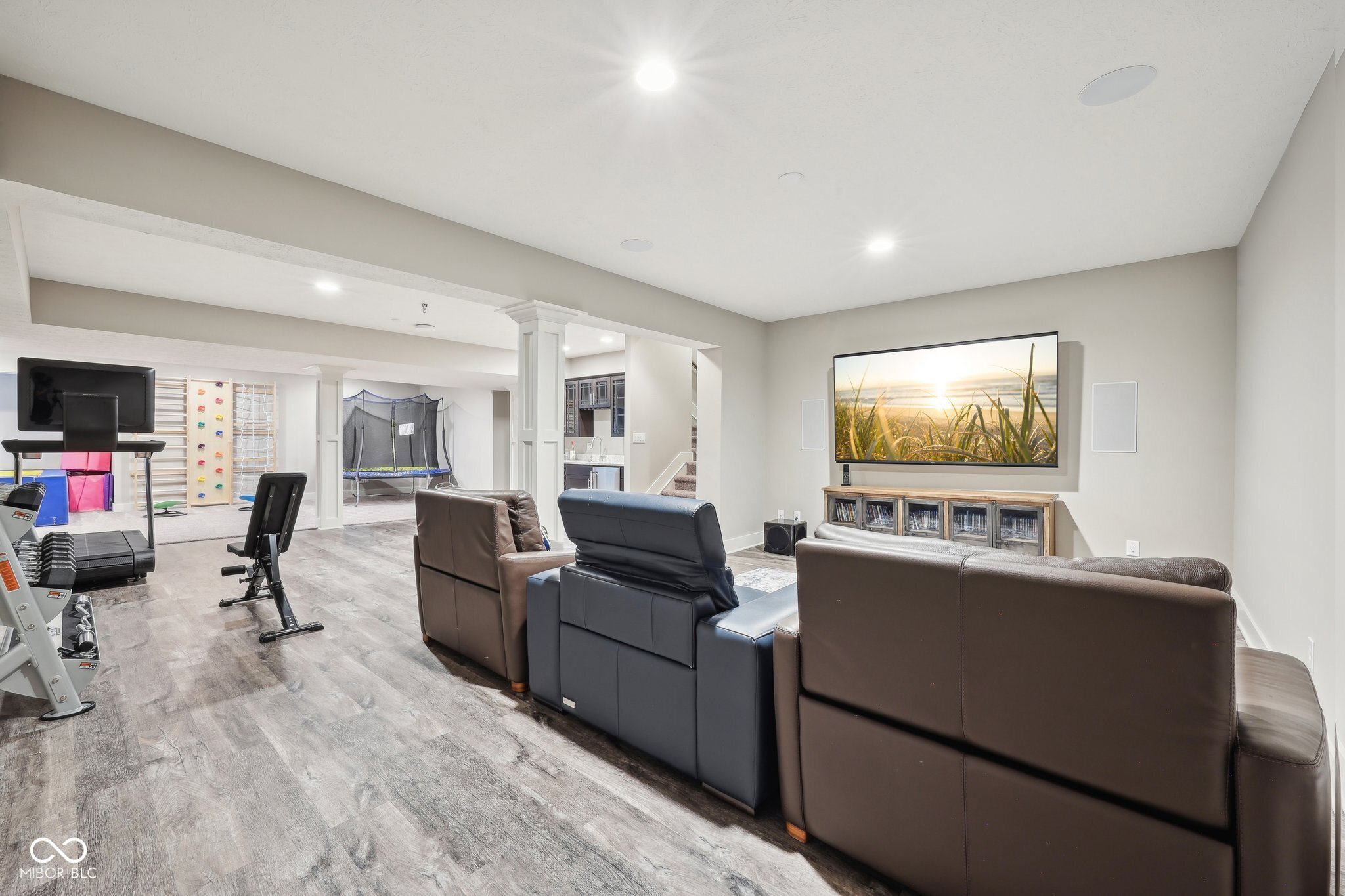 3316 Shelborne Woods Parkway