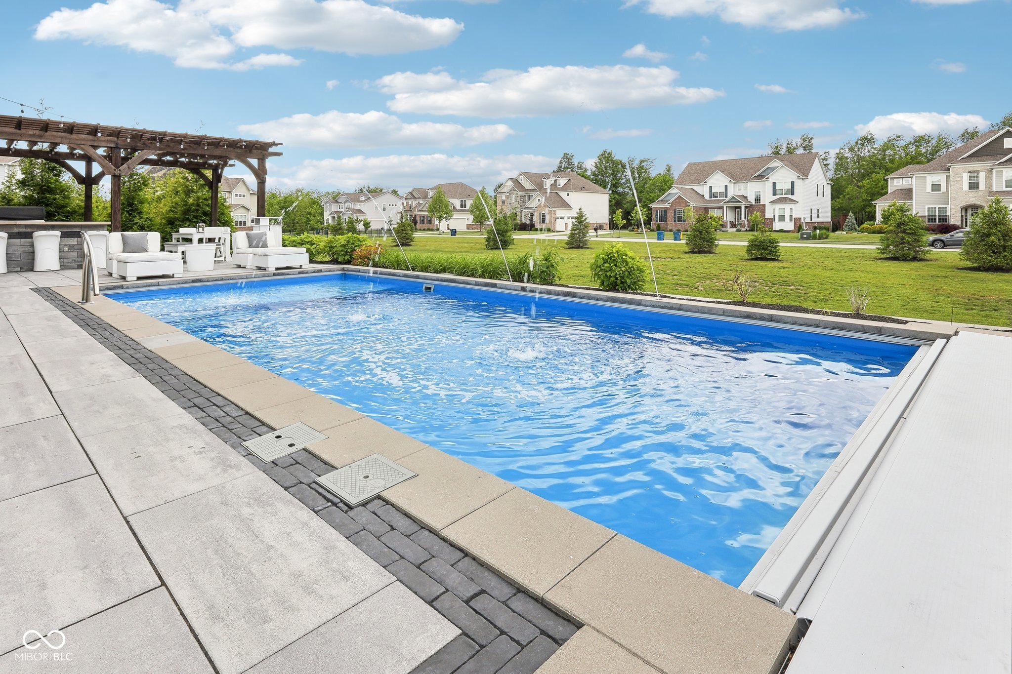 3316 Shelborne Woods Parkway