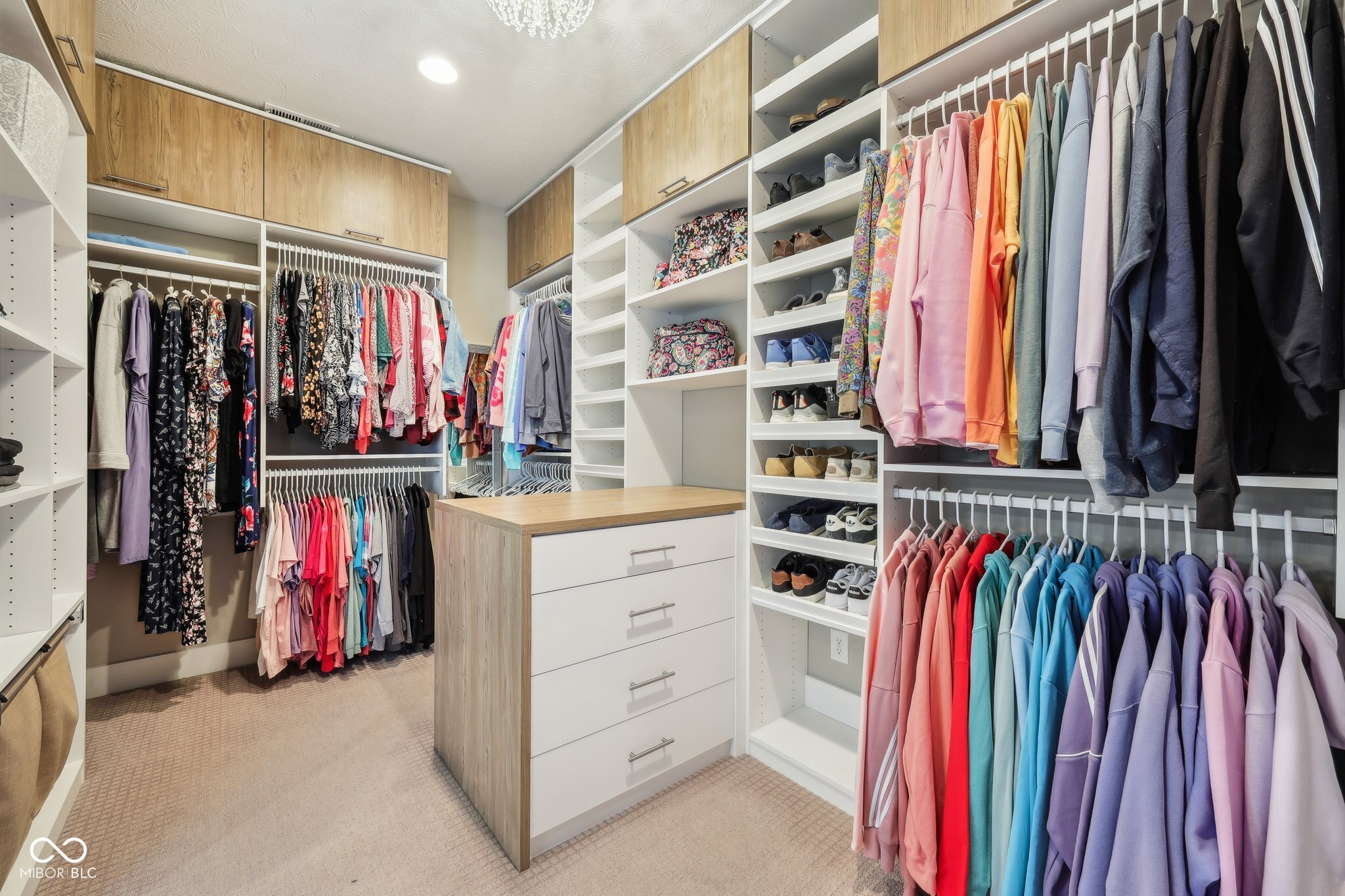 3316 Shelborne Woods Parkway