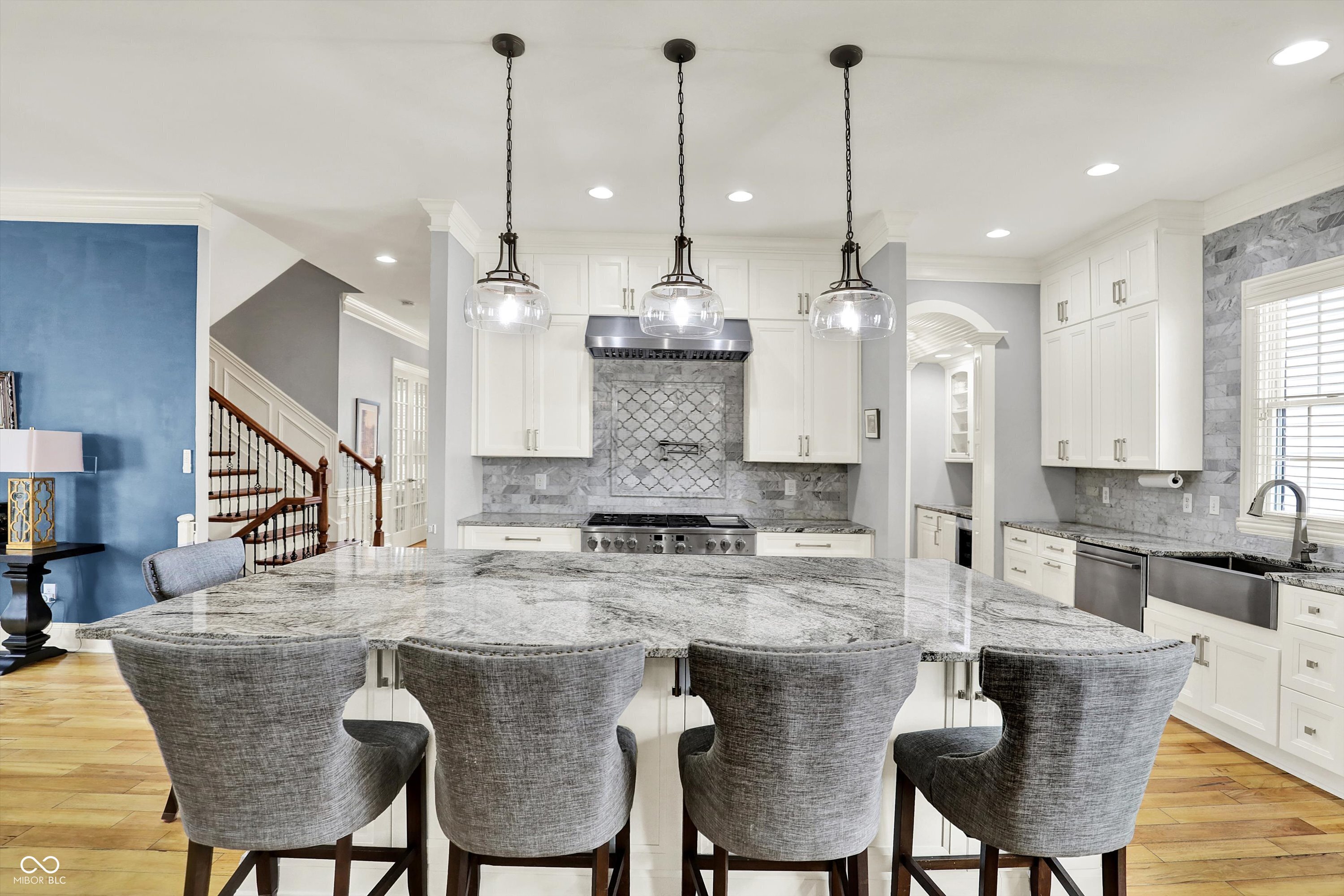 12999 Deerstyne Green Street