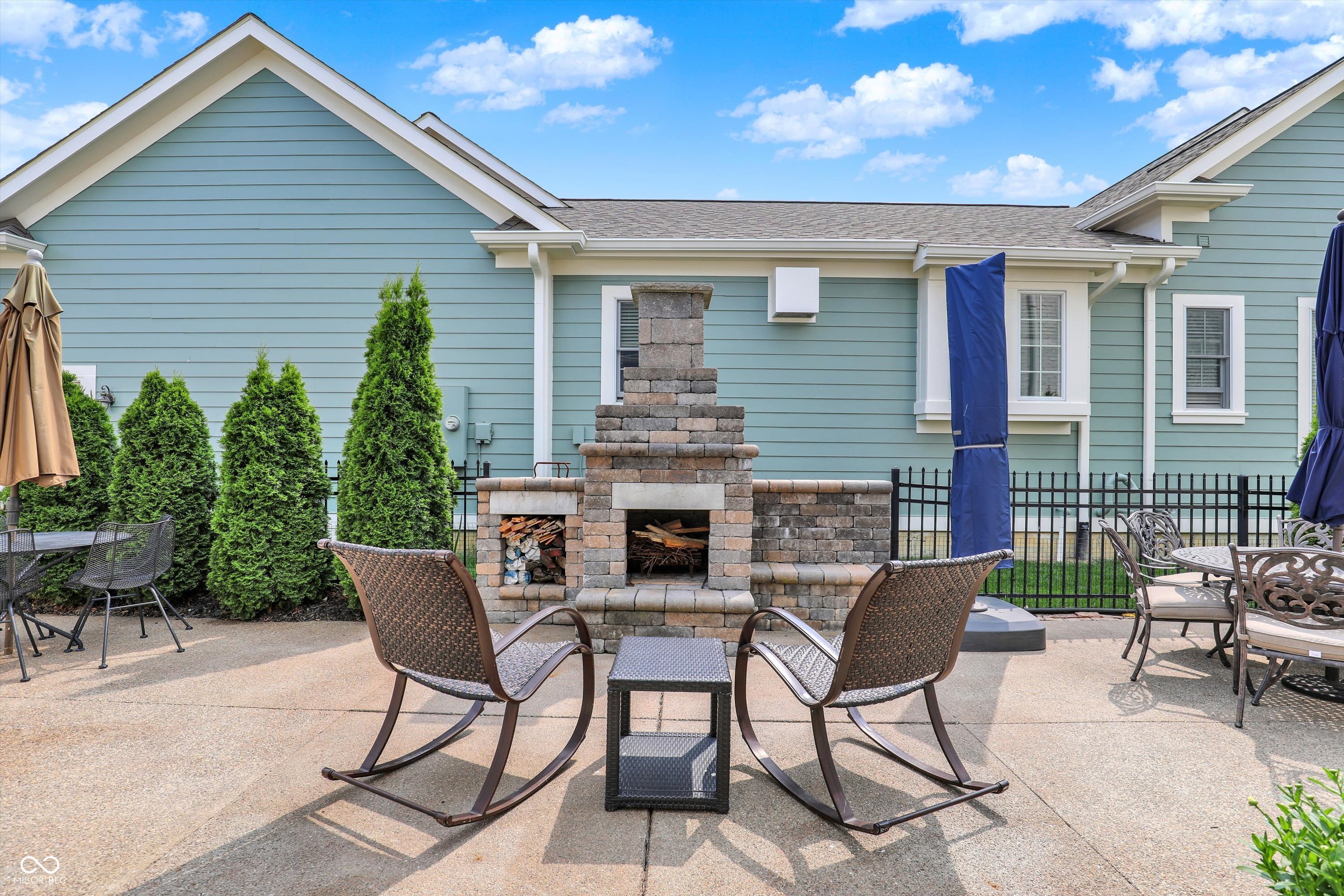 12999 Deerstyne Green Street